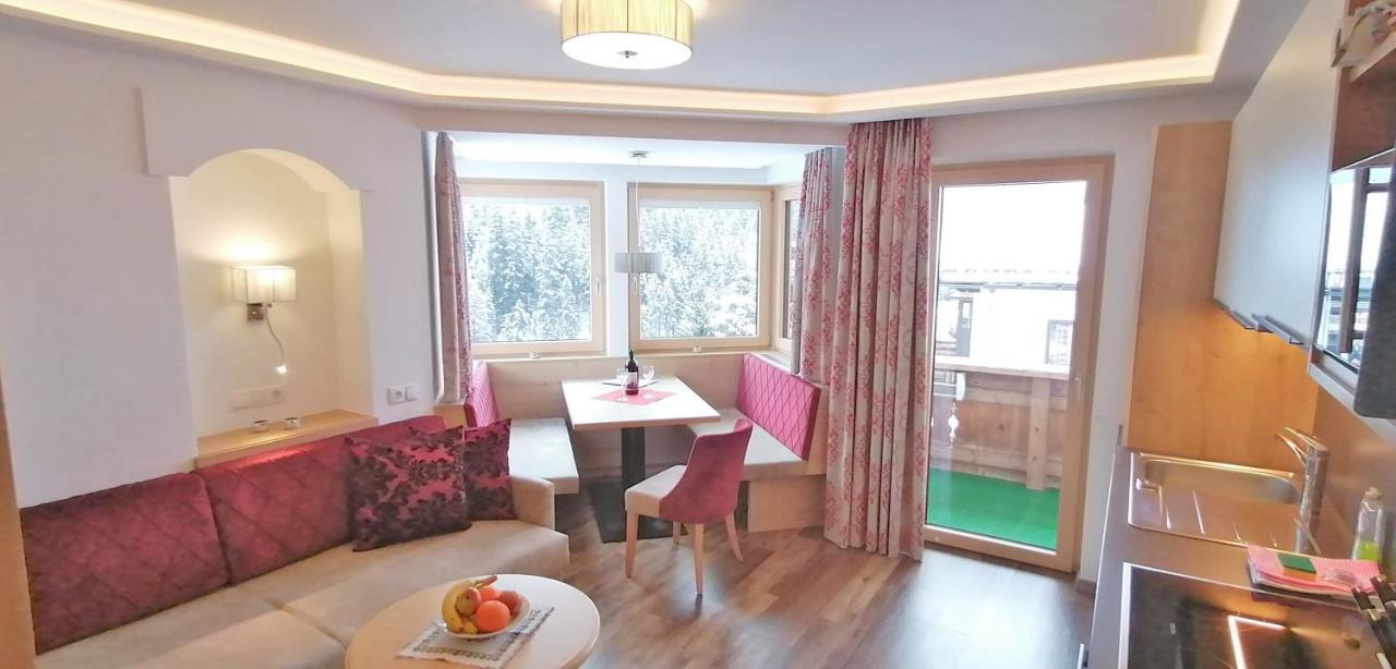 Heimat Apartments - Zillertal 겔로스 외부 사진