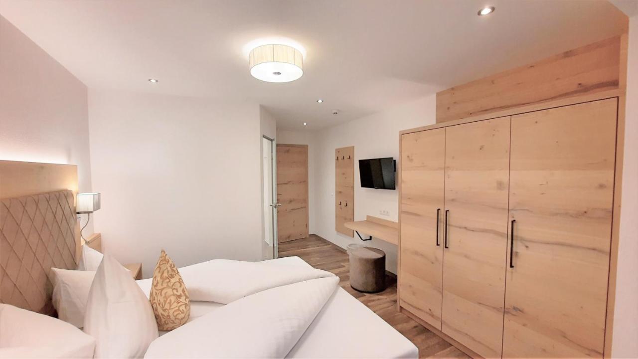 Heimat Apartments - Zillertal 겔로스 외부 사진