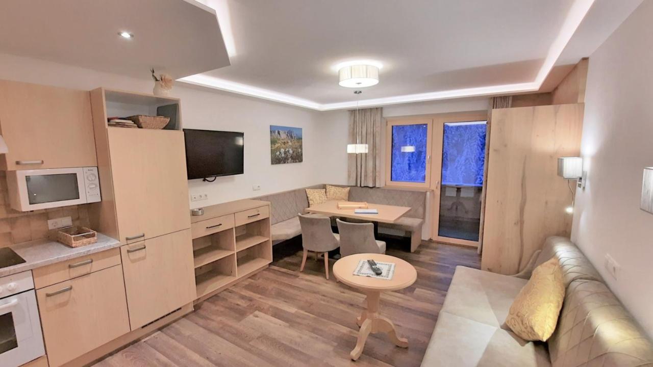 Heimat Apartments - Zillertal 겔로스 외부 사진